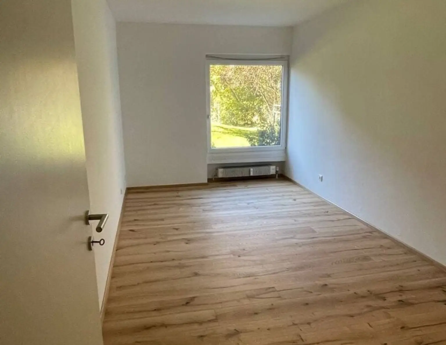 "PARSCH - Familienfreundliche 3 Zimmer Wohnung mit Balkon im Grünen"