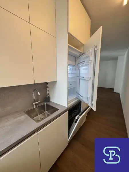 Provisionsfrei: Exklusiver 47m² Altbau mit Einbauküche und kl. Balkon in Toplage - 1080 Wien