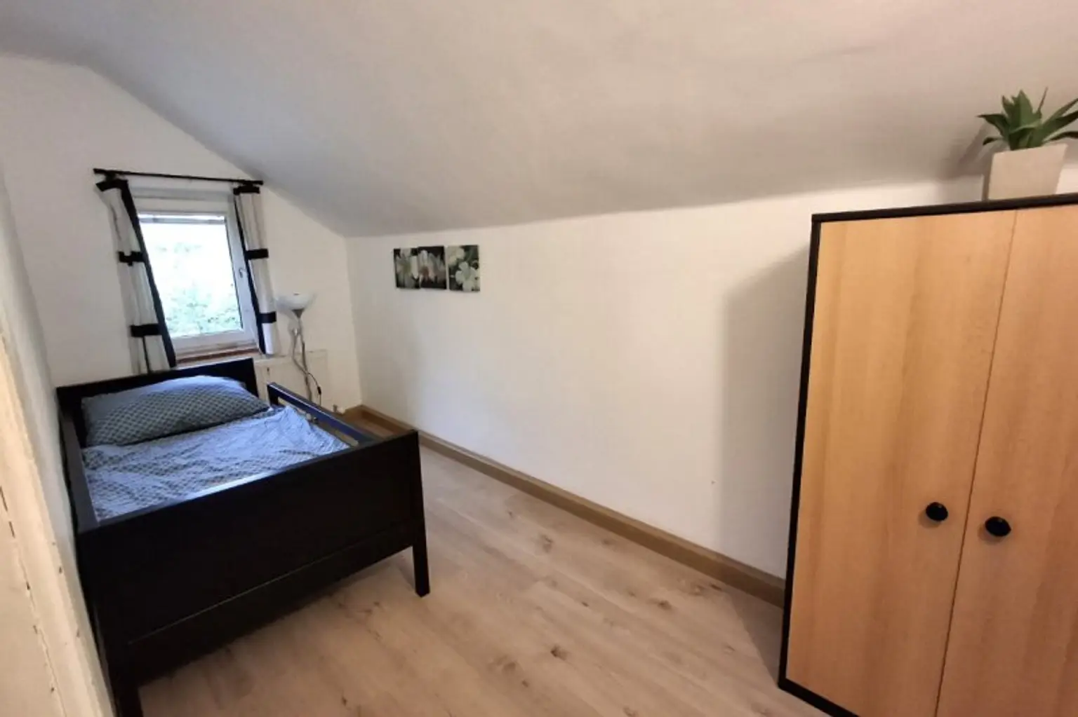 Gepflegte 3-Zimmer-Wohnung mit Balkon und Garage zu mieten