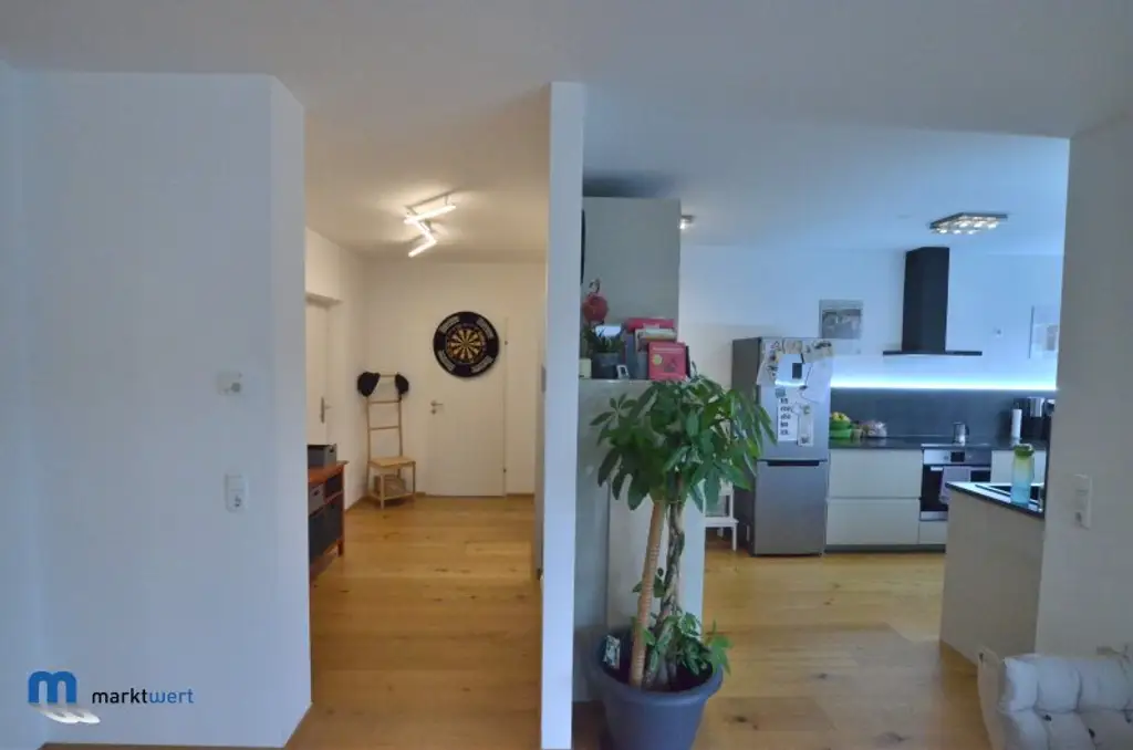 Traumhafte 4-Zimmer-Wohnung mit Loggia, Terrasse, Hobbyraum, TG-Stpl. in Linz-Urfahr!