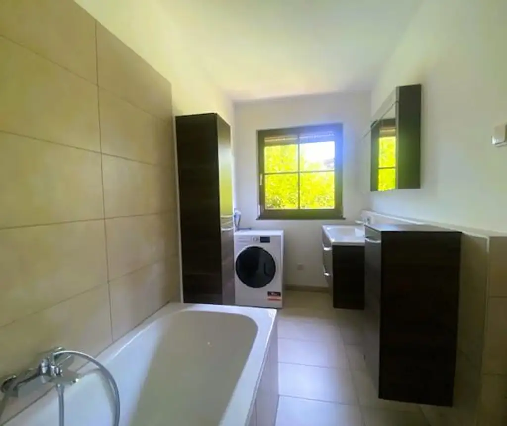 Einziehen und bleiben! Gepflegter Bungalow, traumhafte Grünlage!