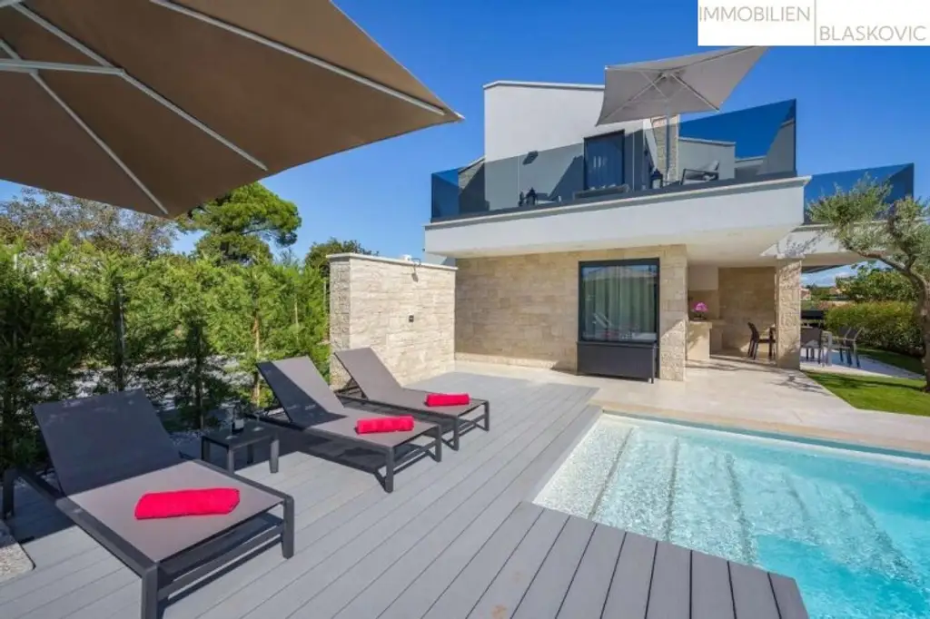 Porec Umgebung - Attraktives Haus mit Pool, Whirlpool und Sauna