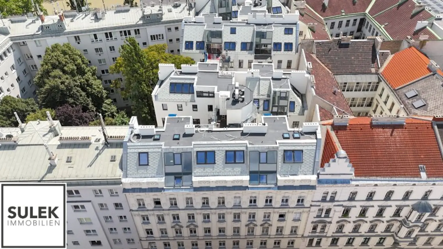 lichtdurchflutete und hochwertig ausgestattete Single-DG-Maisonette in der Czerningasse