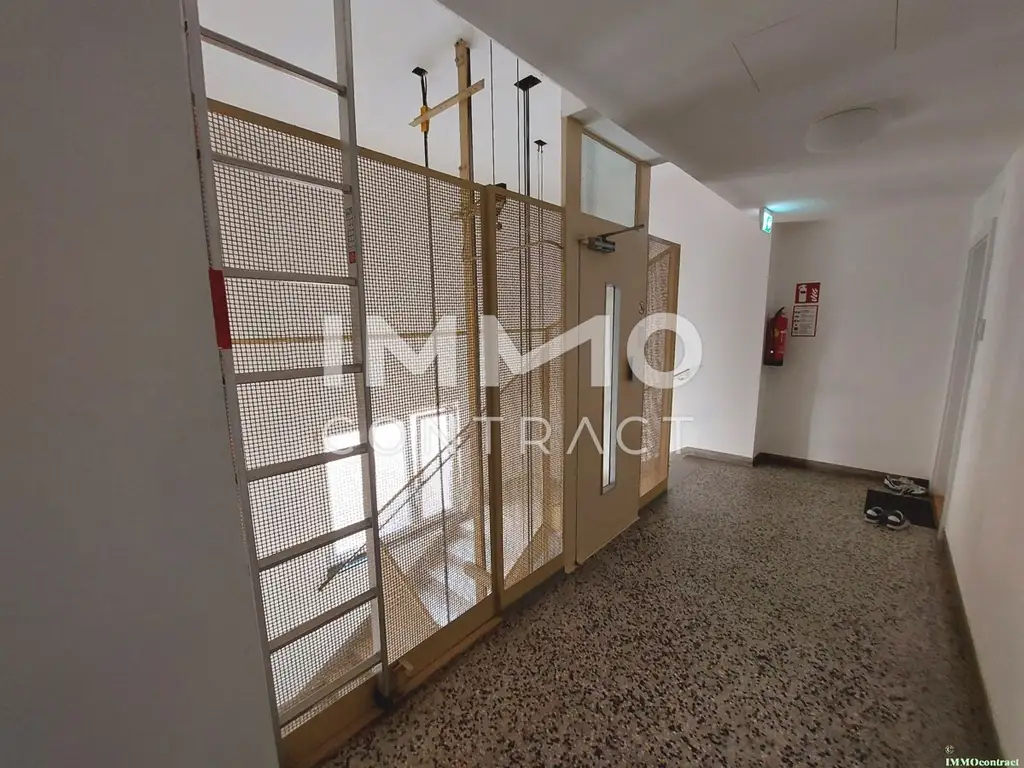Sanierte 2-Raum - Wohnung mit Loggia und Lift im Stadtzentrum von Amstetten 67 m²