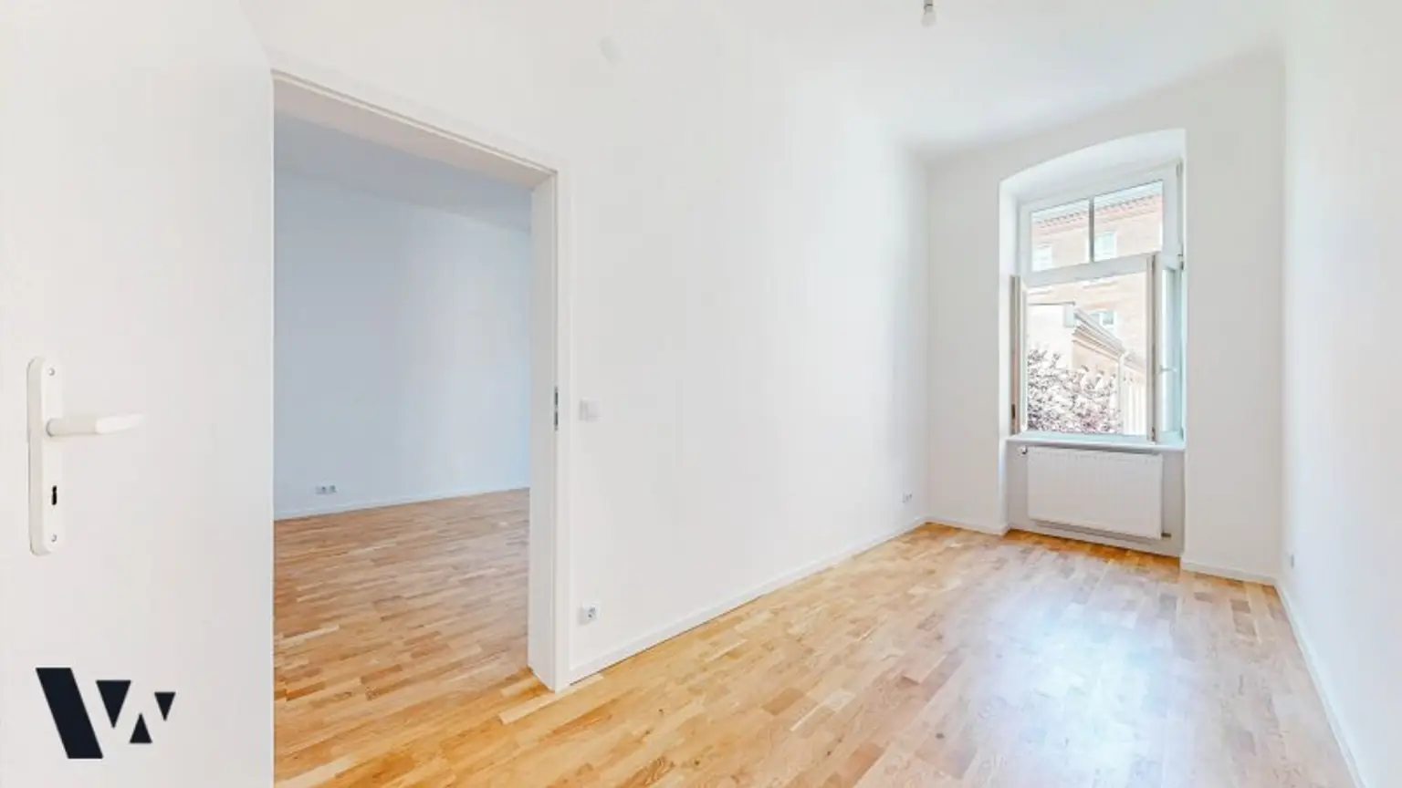 NEU RENOVIERTE 3-ZIMMER-ALTBAUWOHNUNG | HOFRUHELAGE