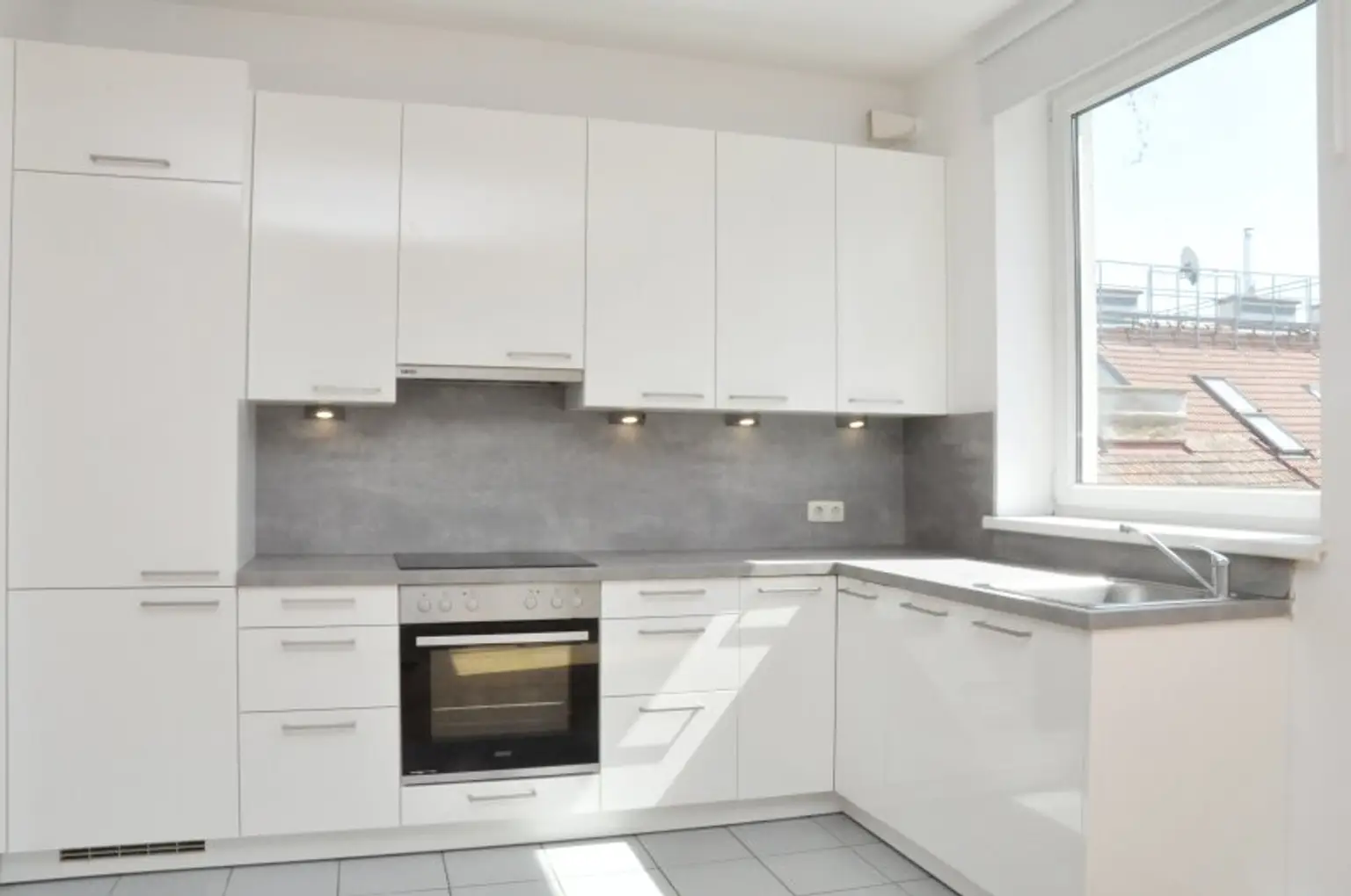 Helle 3-Zimmer Wohnung mit Balkon Nähe Donaukanal
