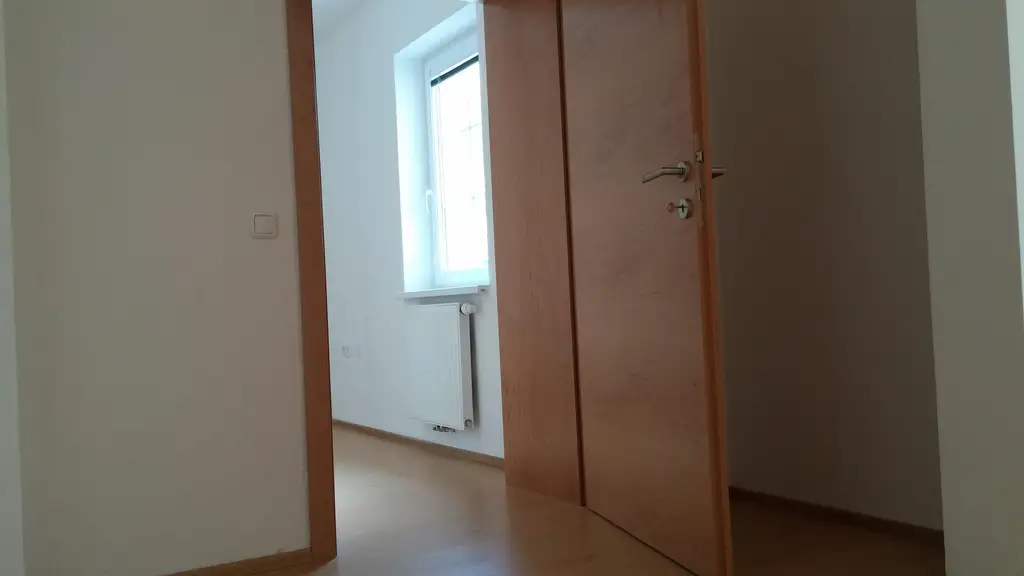 Schönes Erdgeschoß  in ruhiger Lage