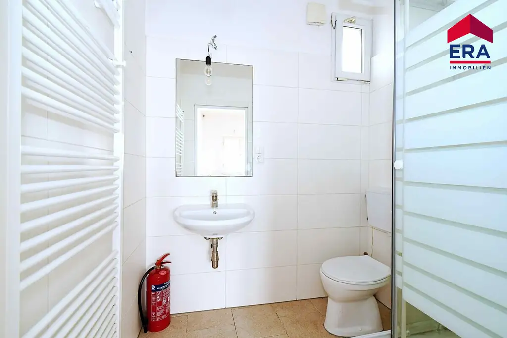 Sanierter Bauernhof mit zwei Wohnungen und großem Grundstück –ideal für Pferdeliebhaber und Familien