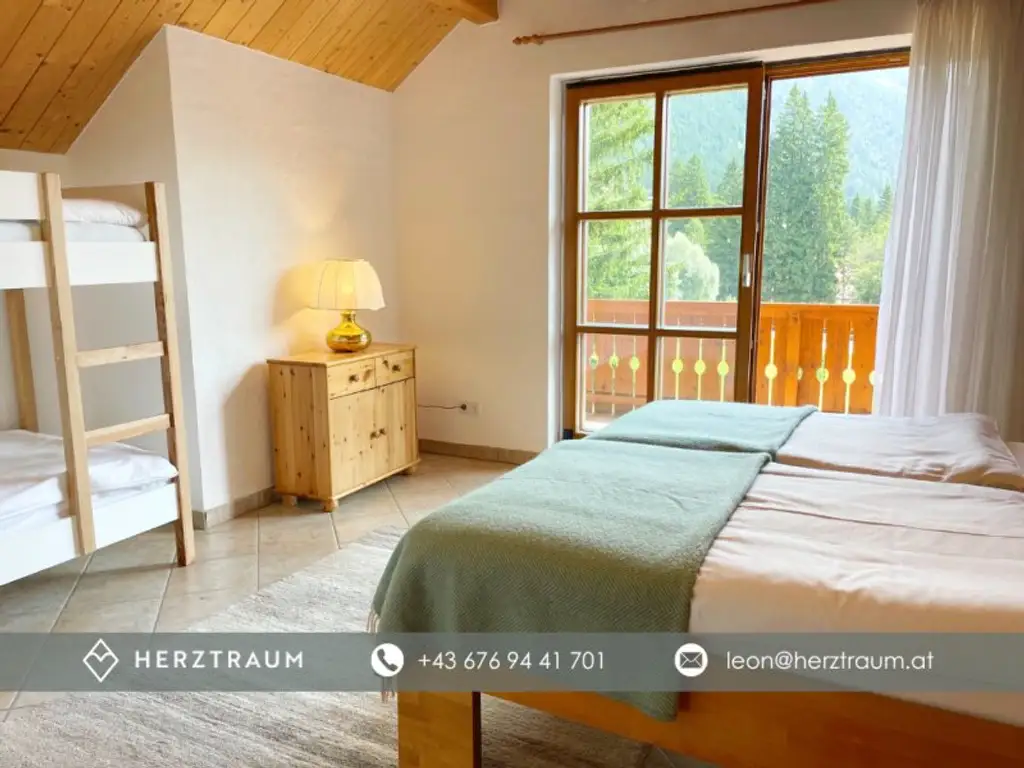 Exklusive Haushälfte mit See- und Bergblick || 4 Zimmer, Balkon, Terrasse || Toplage Oberdorf ||