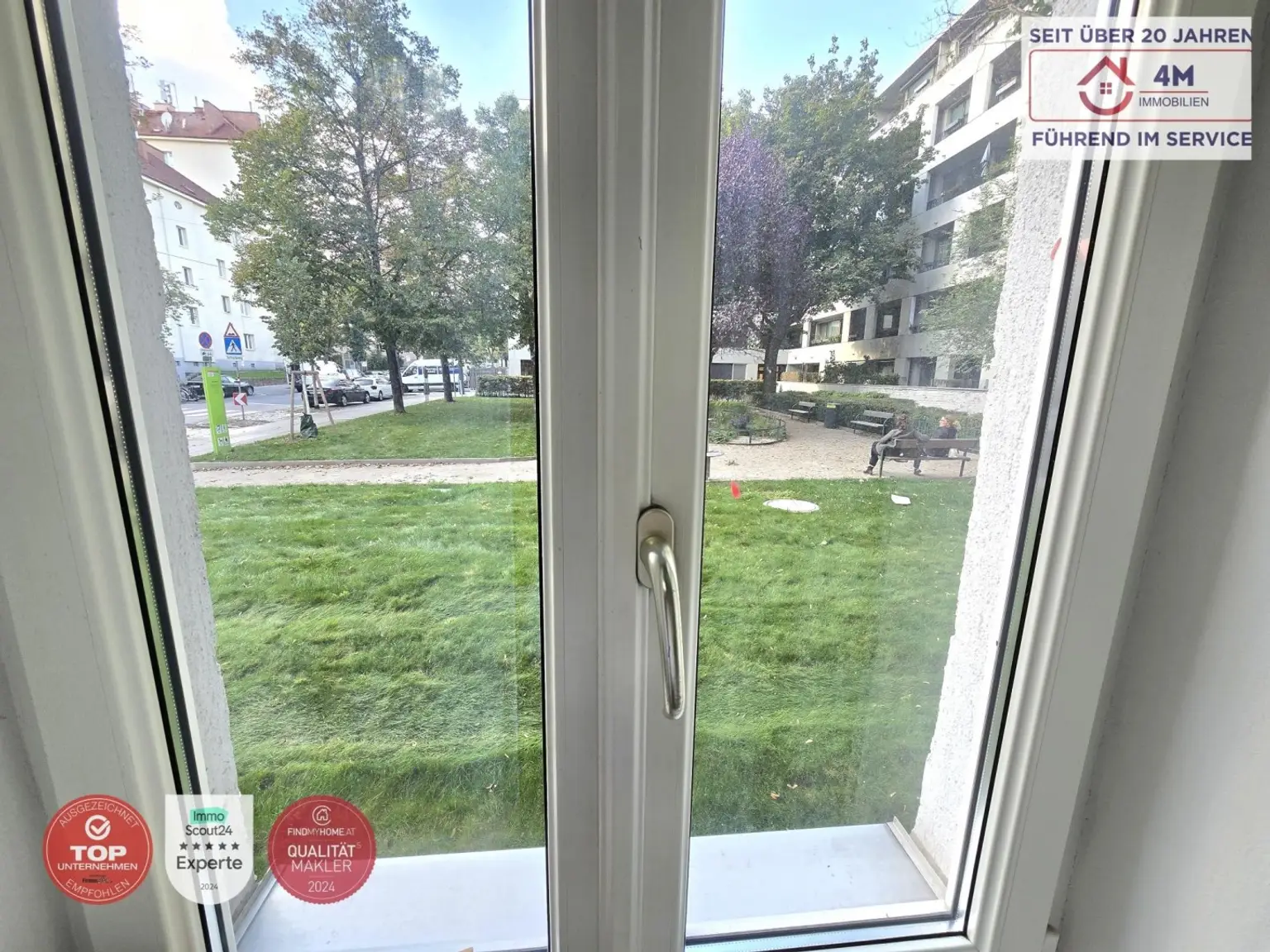 Topsanierte Altbauwohnung in Ruhelage aber Zentral