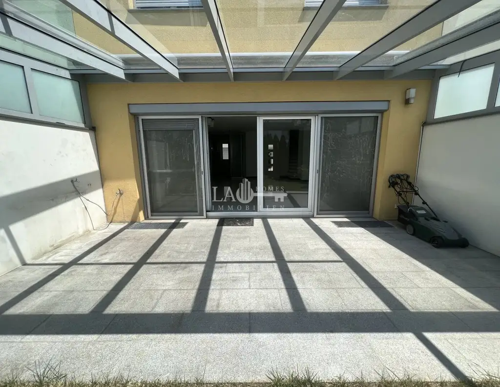 Helles und Modernes Dachterrassen-Haus in Leonding !