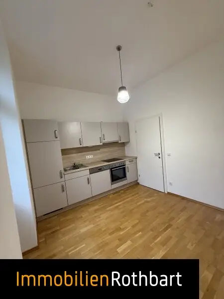 Helle Starterwohnung!