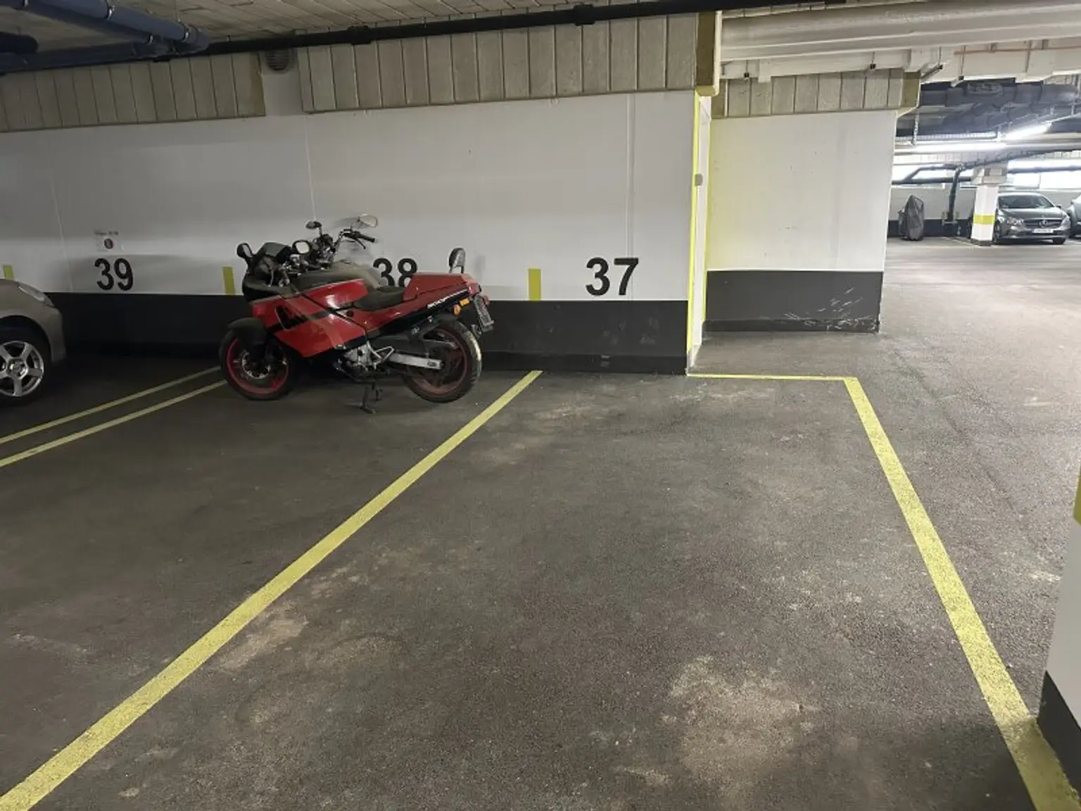 Coole 2-Zimmer-Wohnung mit 2 Mega Terrassen, Top Infrastruktur. Im Zentrum von Eisenstadt.