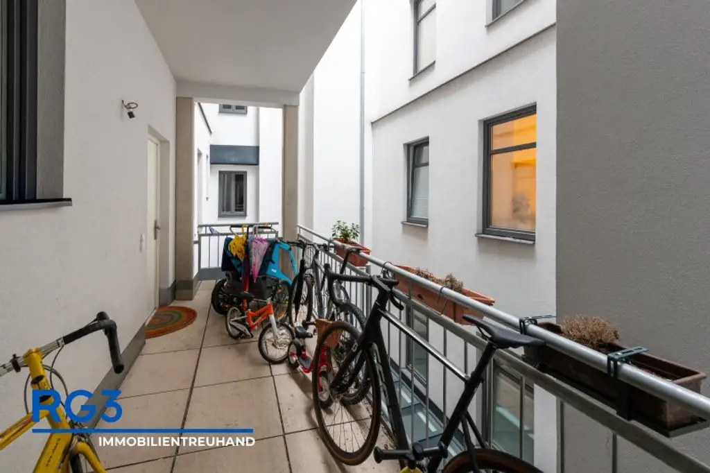 Top Eigentumswohnung mit Balkon in zentraler Lage