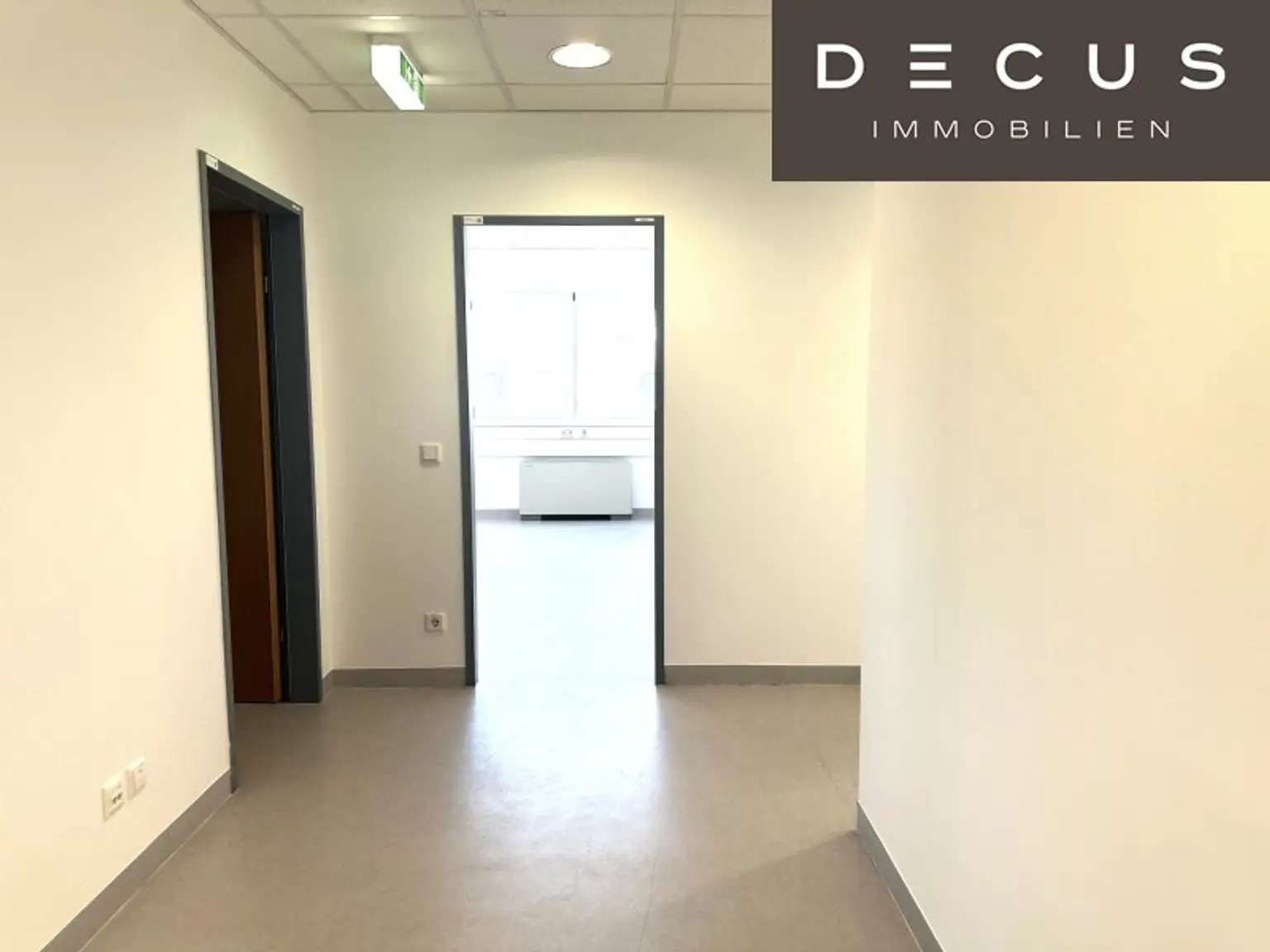 + + + NÄHE U4 und U6 + + + BÜROCENTER WIENZEILE + + + ca. 100 m² Büro + + +