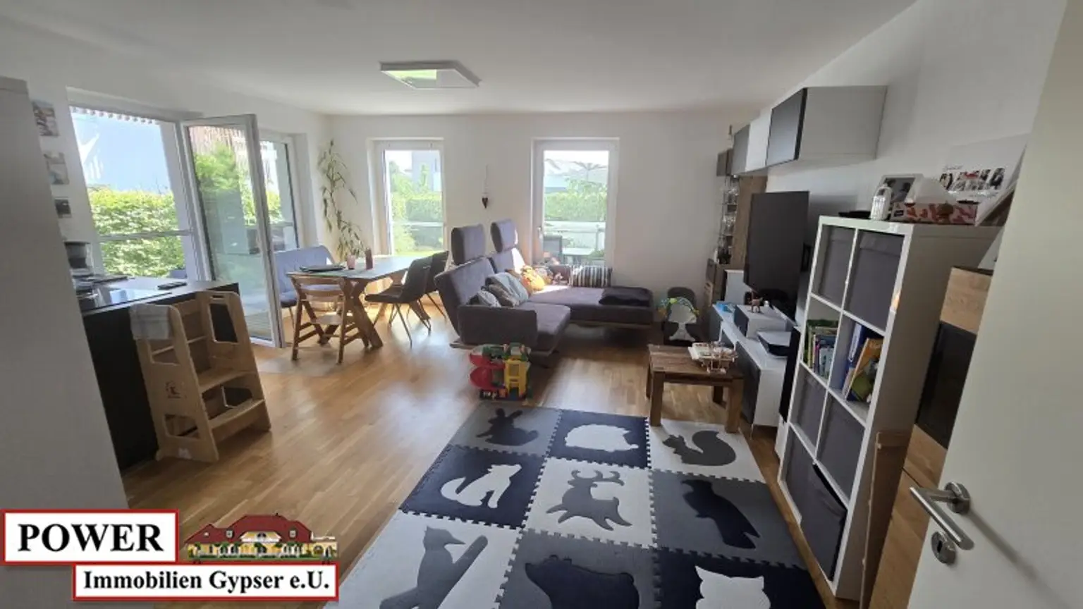 Traumhafte Gartenwohnung im Herzen von Seeham – 4 Zimmer, große Terrasse!