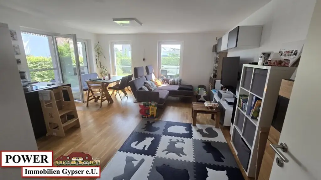 Traumhafte Gartenwohnung im Herzen von Seeham – 4 Zimmer, große Terrasse!