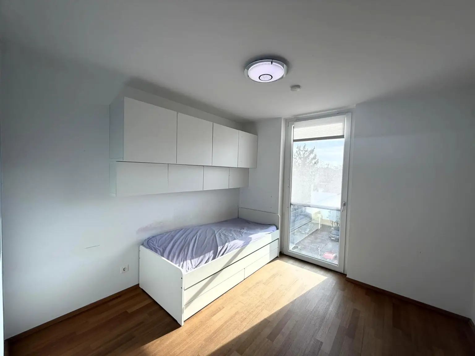 Schlafzimmer 1 von 3