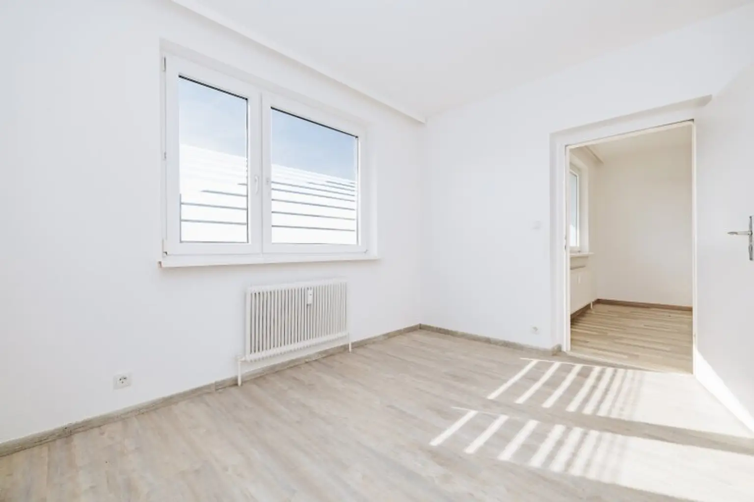 2x LOGGIEN I PROVISIONSFREI I 5 ZIMMER I FAMILIENWOHNUNG I LIFT I SEPARATE KÜCHE I TRAUMHAFTER AUSBLICK I LEOBEN I AB SOFORT I PROJEKT WOHNEN I