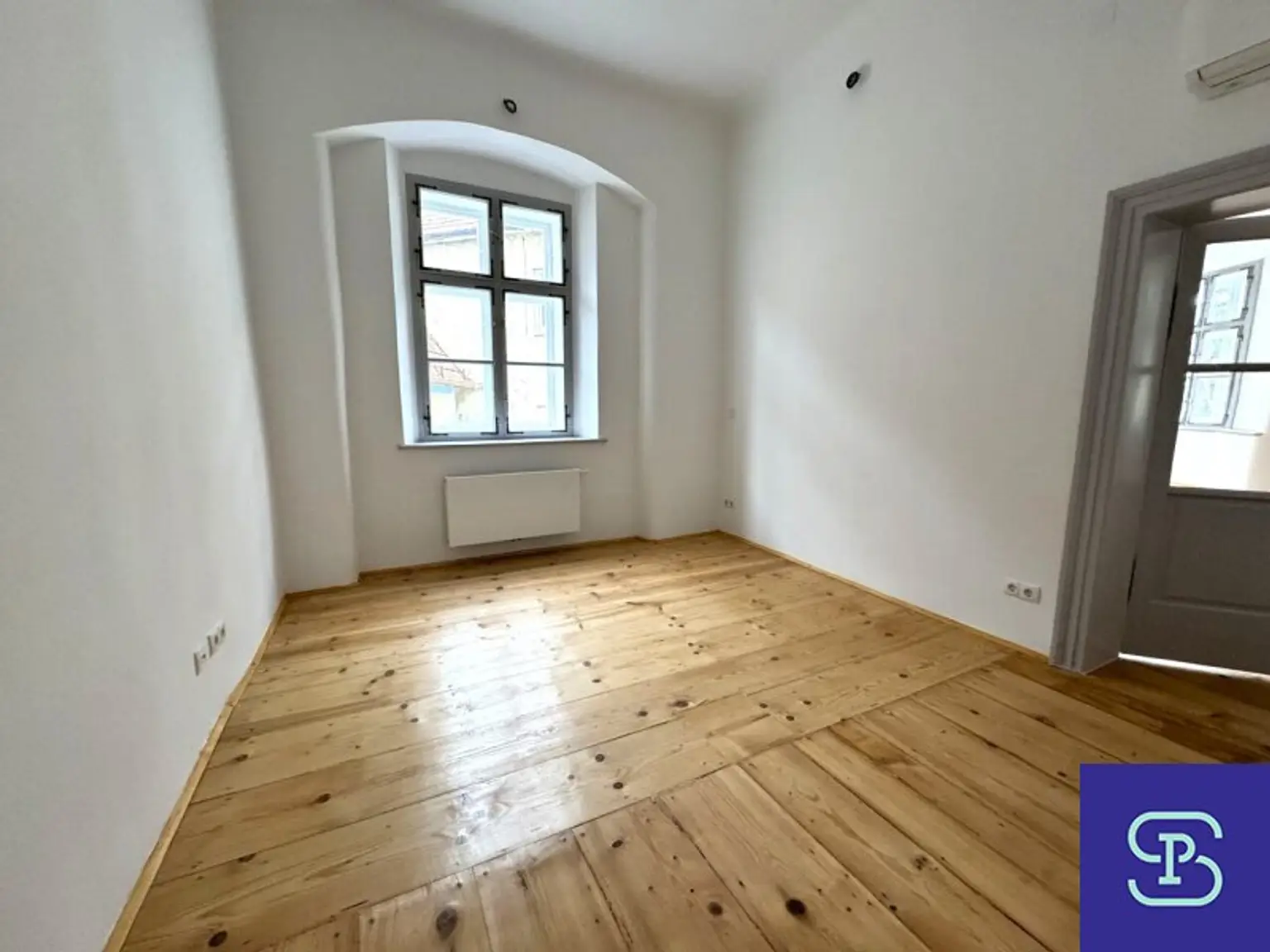Stilvolle 48m² - 97m² Erstbezüge im geschichtsträchtigen Renaissancegebäude - 2380 Perchtoldsdorf