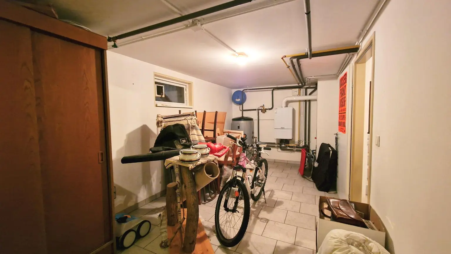 Charmantes Reihenhaus mit Garten, Pool und Terrasse – gepflegt & bezugsbereit ab Sommer 2026