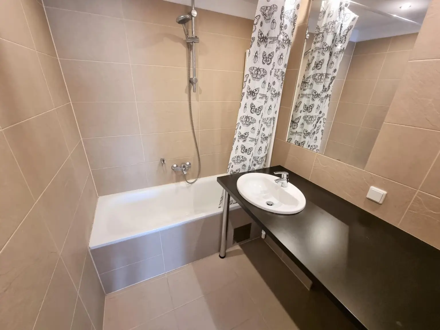 Zieglergasse/Kandlgasse: Super-schicke Neubauwohnung in Traumlage!! Ab 2026!!