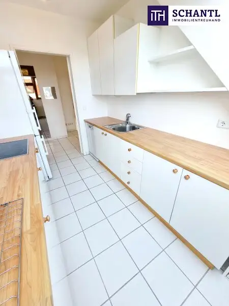 Traumhafter Fernblick + Absolute Grün- und Ruhelage + Tolle Raumaufteilung + Garagenplatz inklusive! Das perfekte Zuhause über den Dächern...