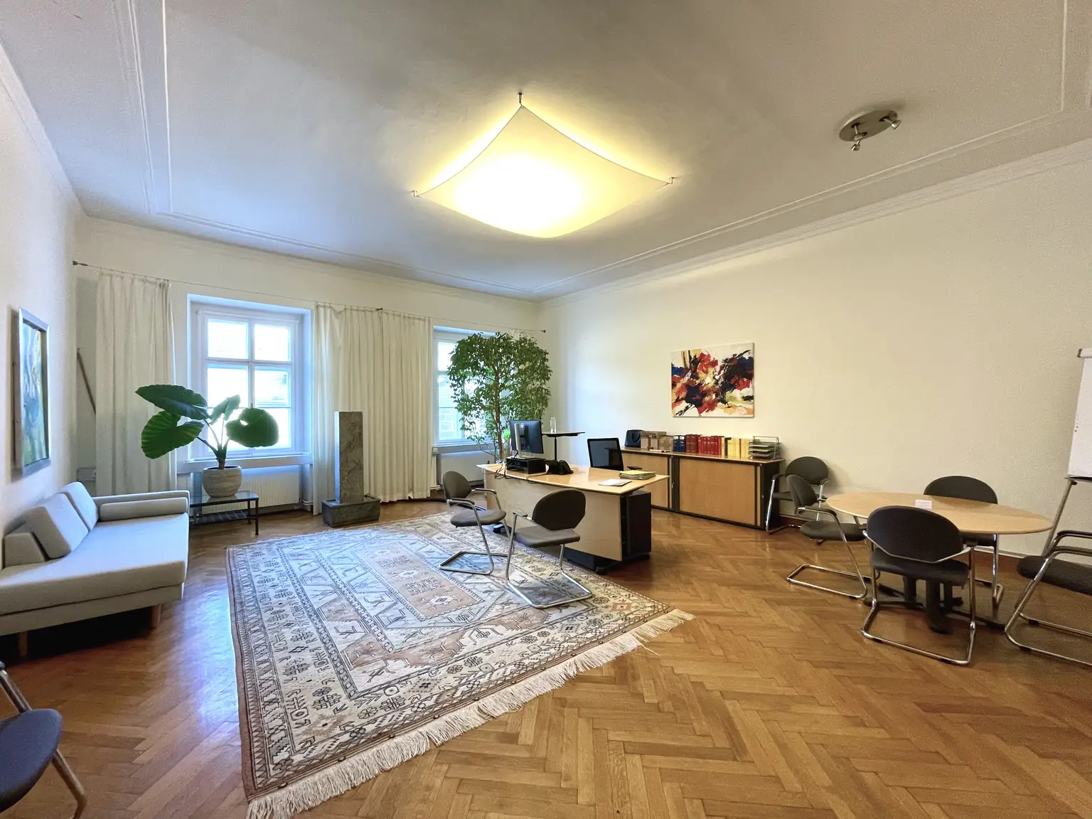 Chefbüro (Richtung Marktplatz)