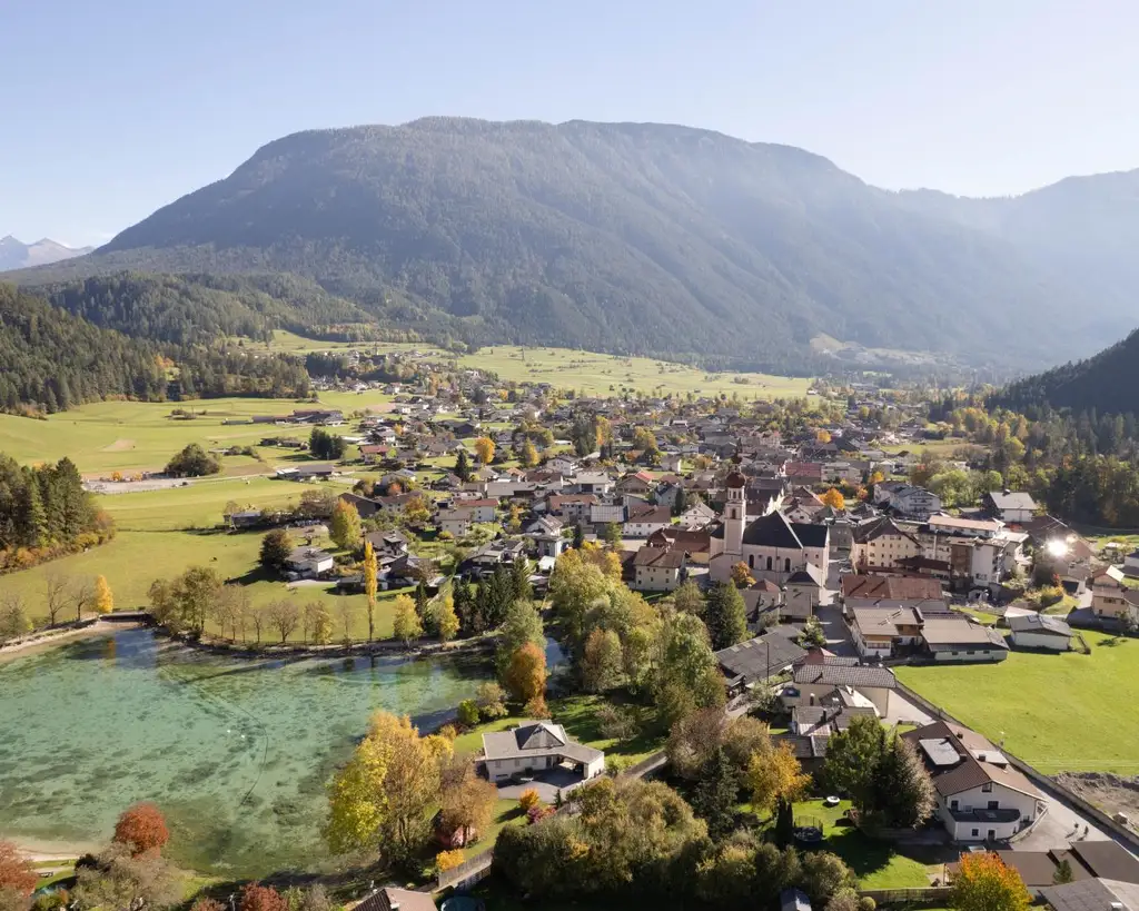 NEU!   Ein Haus am See - das besondere Juwel in ruhiger Bestlage