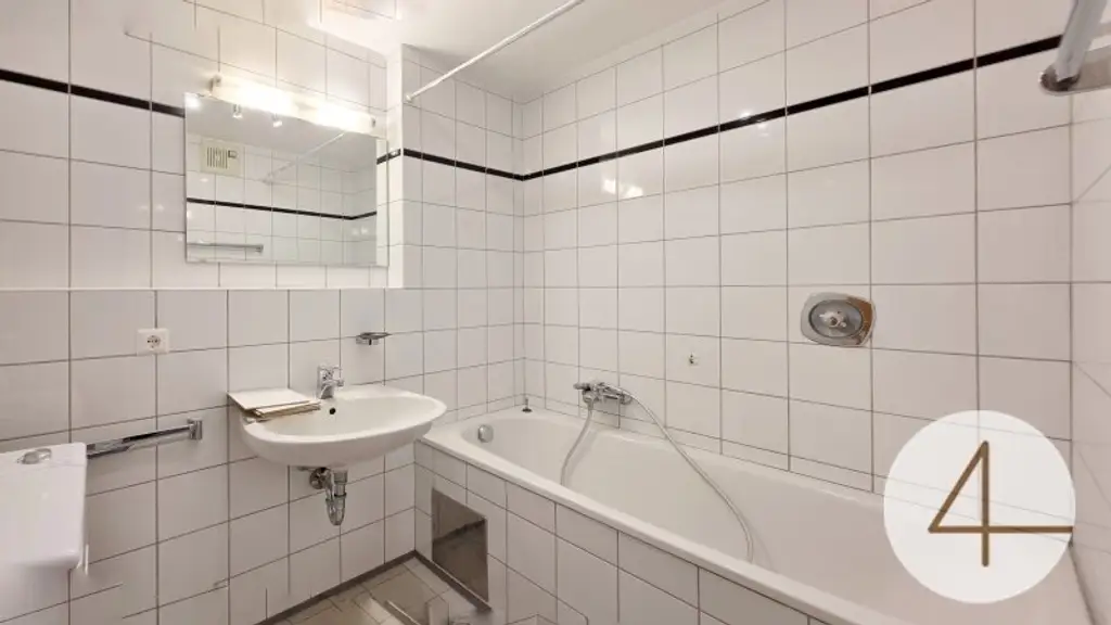 Helle 2-Zimmer-Wohnung in Toplage