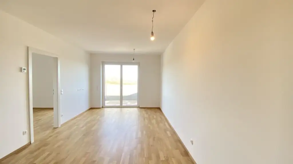 Neubau Erstbezug Moderne Zwei Zimmer Wohnung mit fabelhafter Aussicht