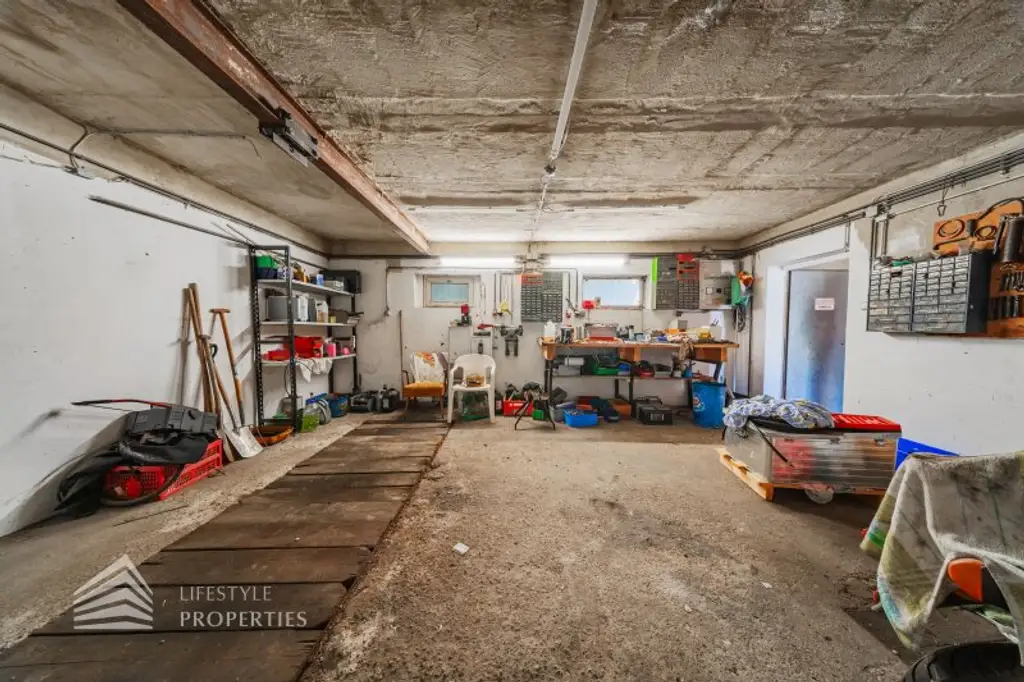 Großzügiges Familienrefugium in absoluter Ruhelage – charmantes Wohnhaus auf 1.000 m² Traumgrundstück in 1220 Wien