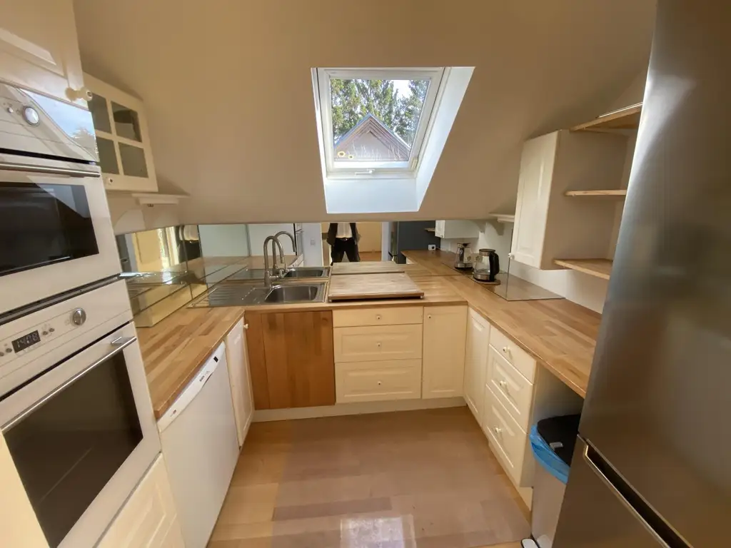 "Außergewöhnliche Mietwohnung im Grünen"