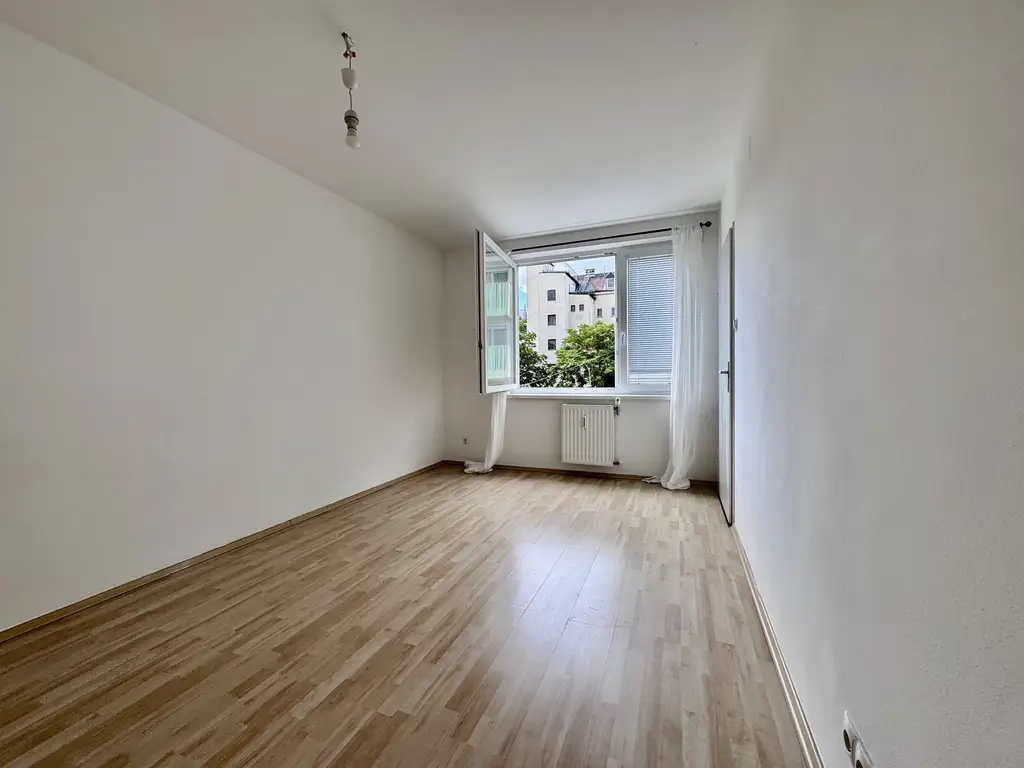 3 ZIMMER NEUBAUWOHNUNG IN RUHELAGE