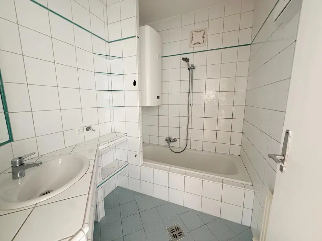 Geräumige 4 Zi. Wohnung im Zentrum von Wels