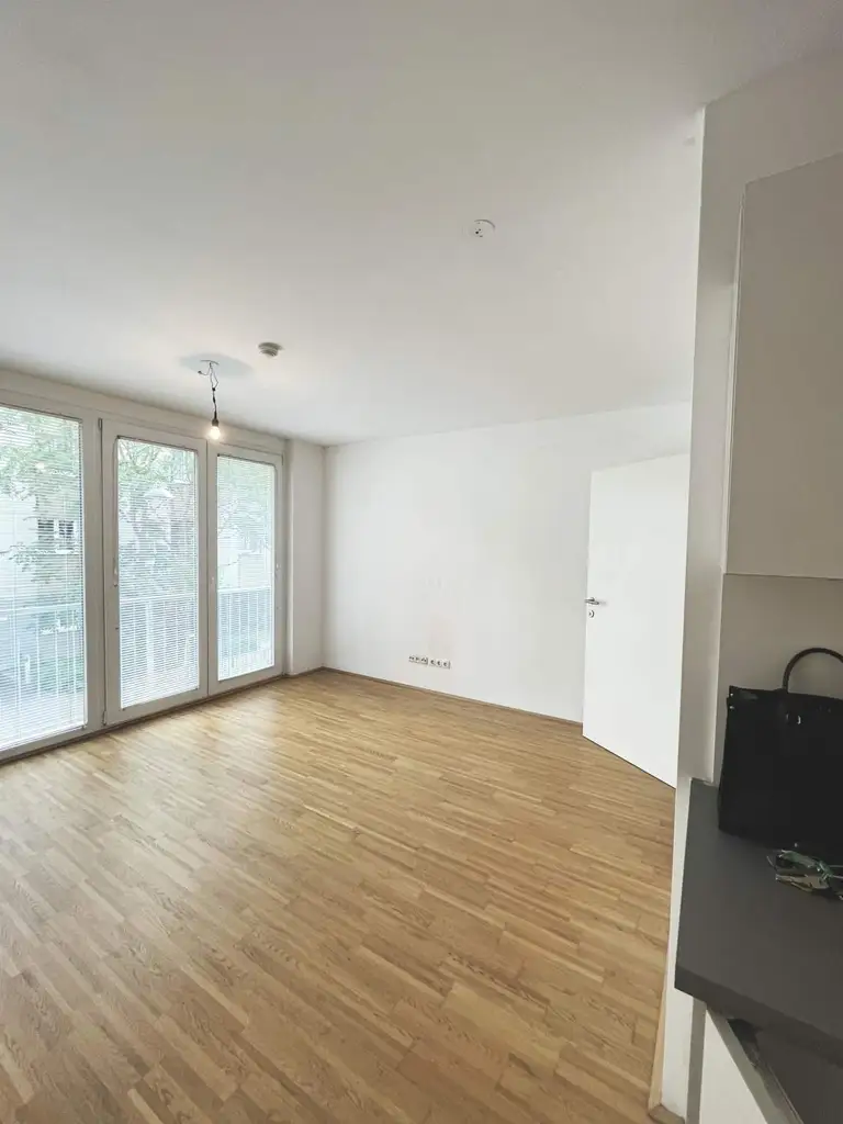 Gemütliche 2-Zimmer-Wohnung mit Freifläche - Nähe Meidlinger Hauptstraße