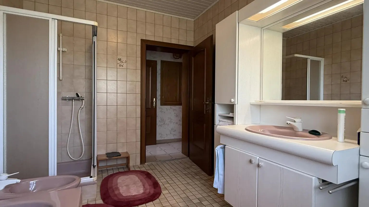 Badezimmer EG