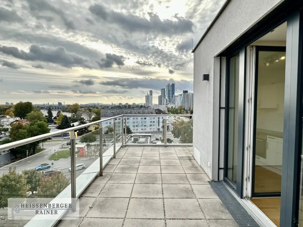 PANORAMA, TERRASSEN UND TOLLE AUFTEILUNG /// PENTHOUSE /// ALTE DONAU, UNO, DONAUZENTRUM /// VORSTEUERABZUG MÖGLICH!