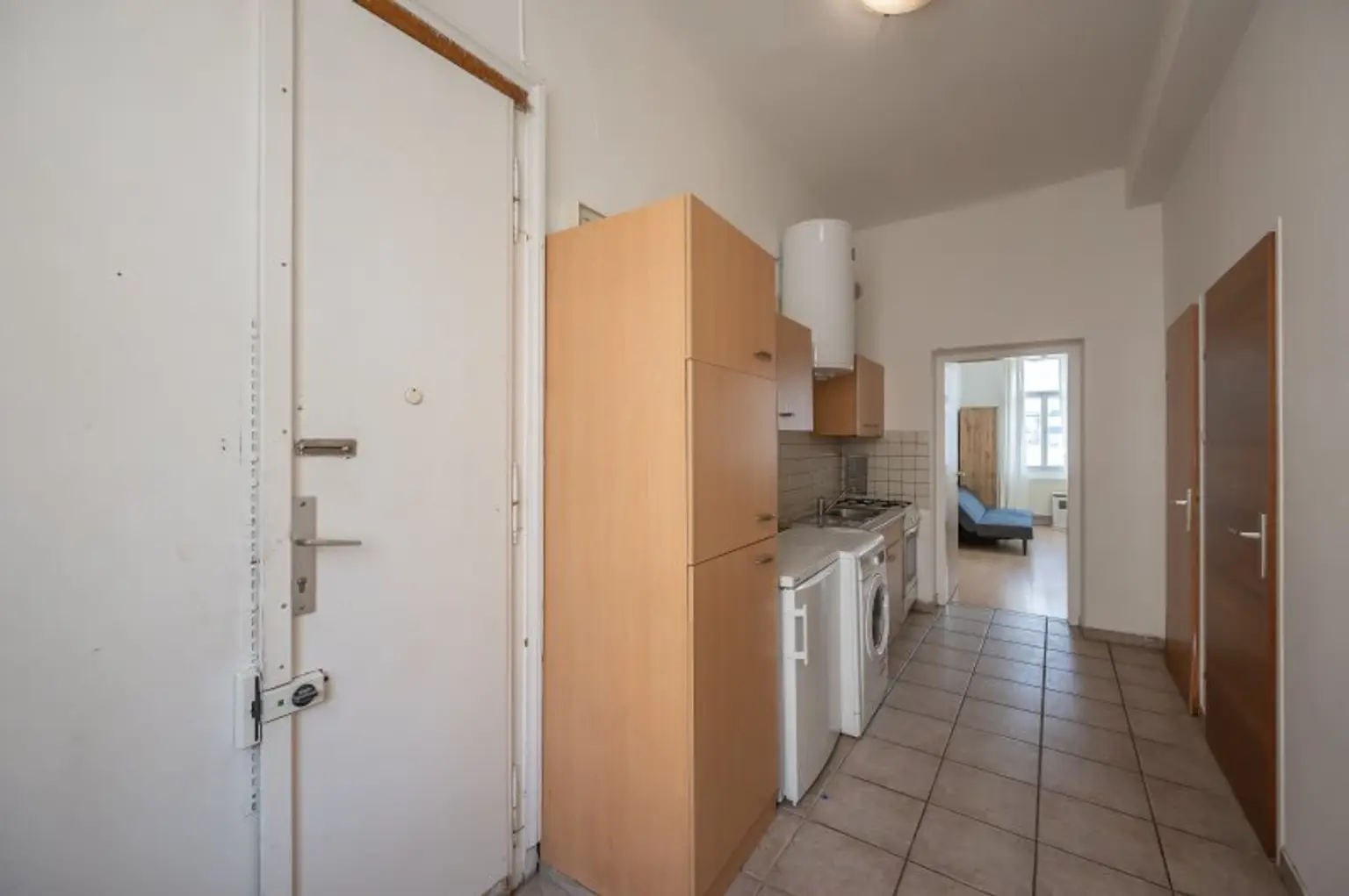 ++KLNB121++ sanierungsbedürftige 2-Zimmer-Wohnung in sehr guter Lage! - Airbnb