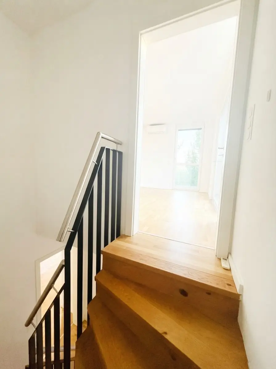 Traumhaftes Einfamilienhaus in Wien mit Garten, Terrassen und Stellplatz - Miete oder Kauf