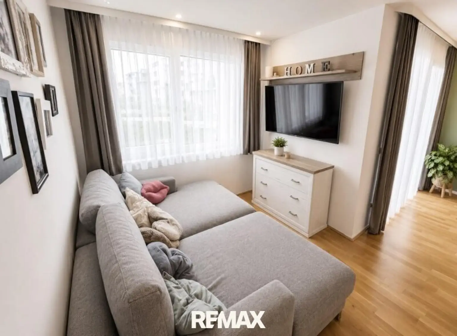 ETW 1220 Wien - Wohnzimmer