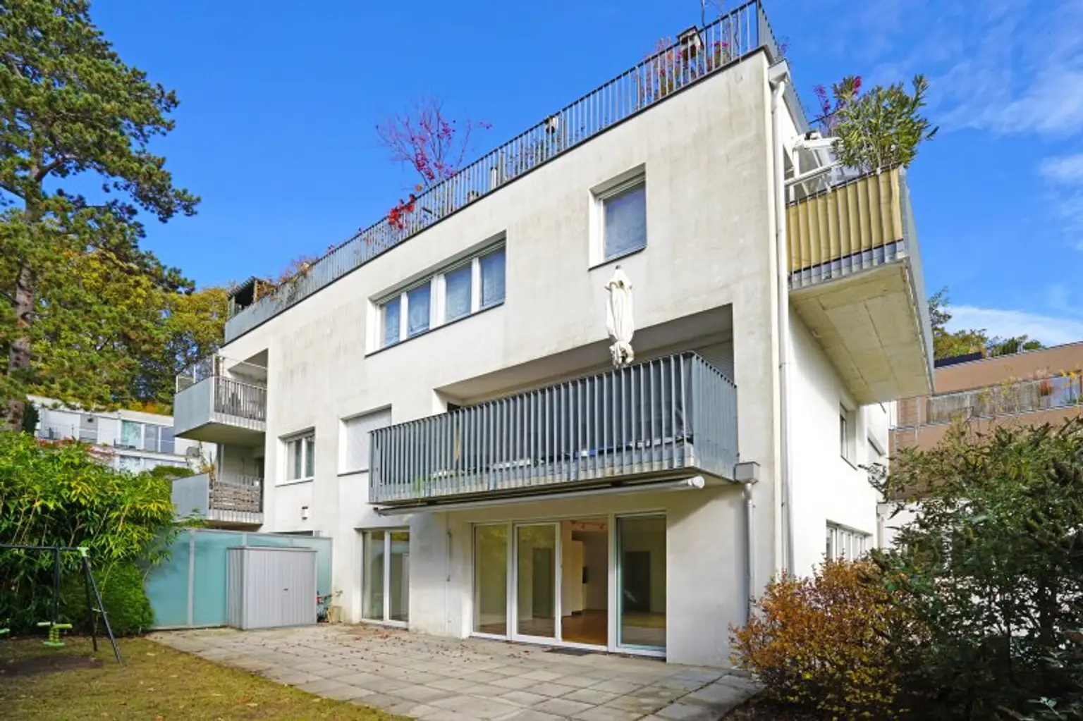Exklusive Garten-Wohnung in ruhiger Grünlage am Loudon'schen Wald