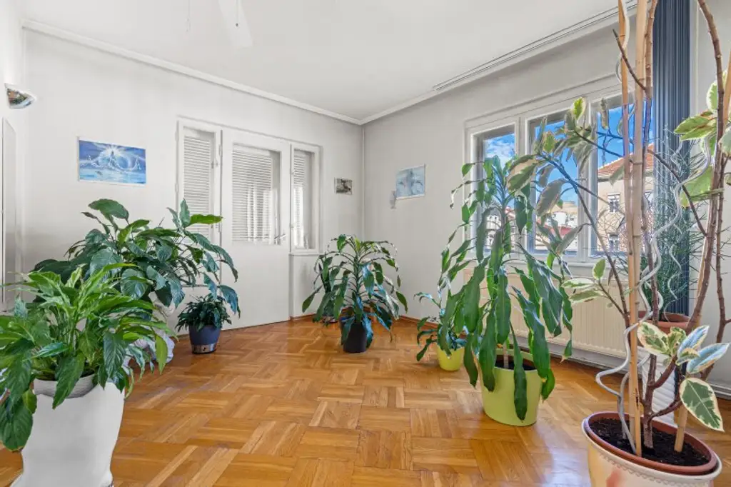 Verkauf mit Wohnrecht/ Investchance/ 3 Zimmer+Loggia in 1030 Wien