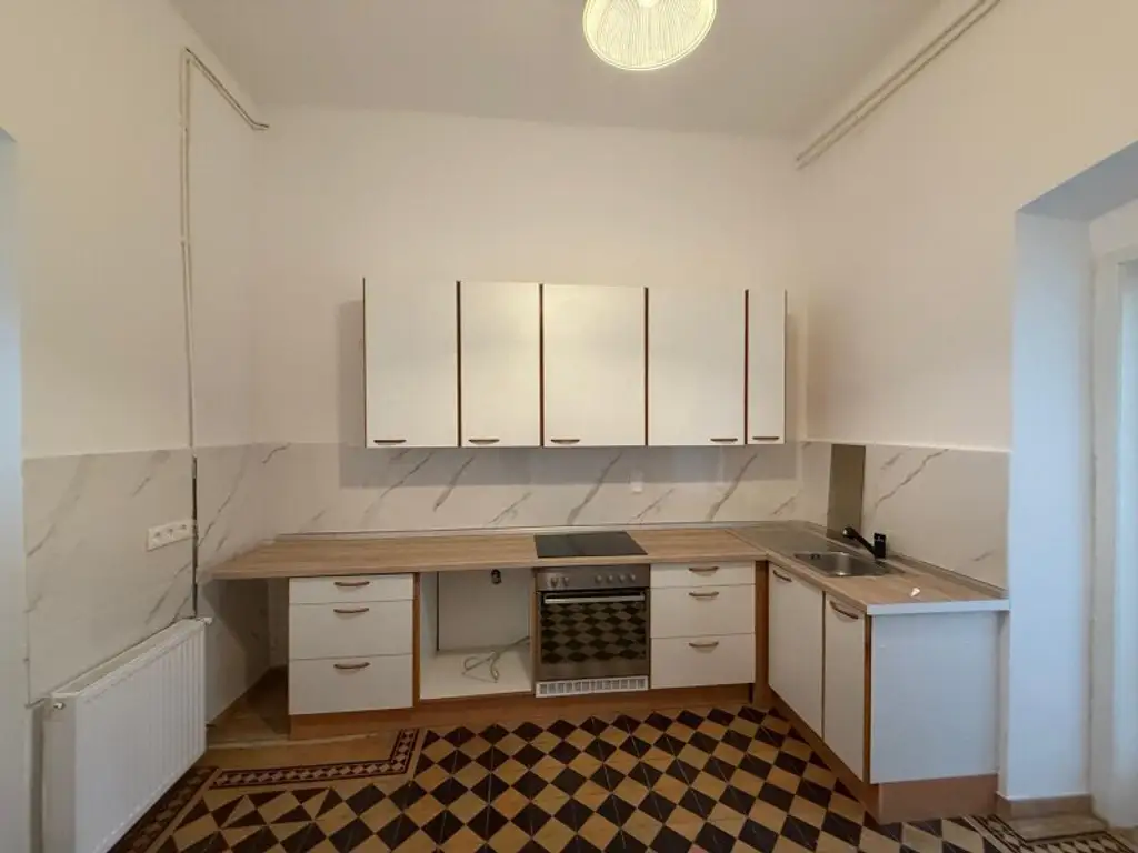 Haus im 23. Bezirk nahe U-Bahn