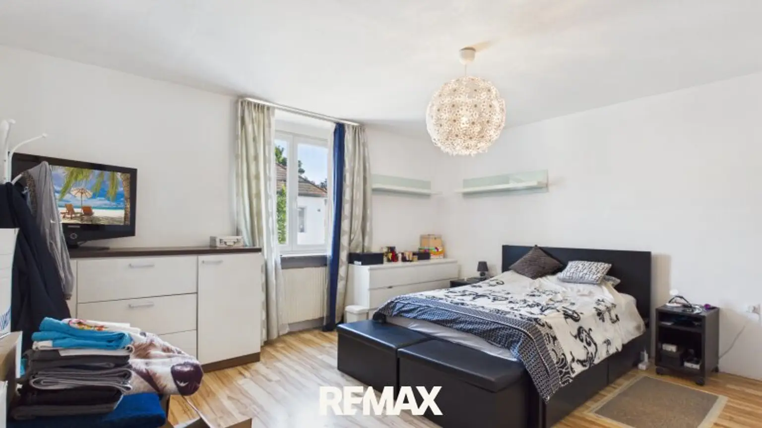 Schlafzimmer EG