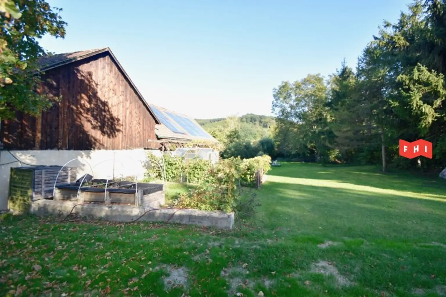 Bauernhausidylle im Wienerwald nahe dem Naturpark Föhrenberge