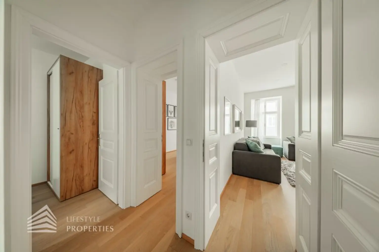 Exklusive 3-Zimmer-Eigentumswohnung mit Terrasse in ruhiger, zentraler Lage in Wien