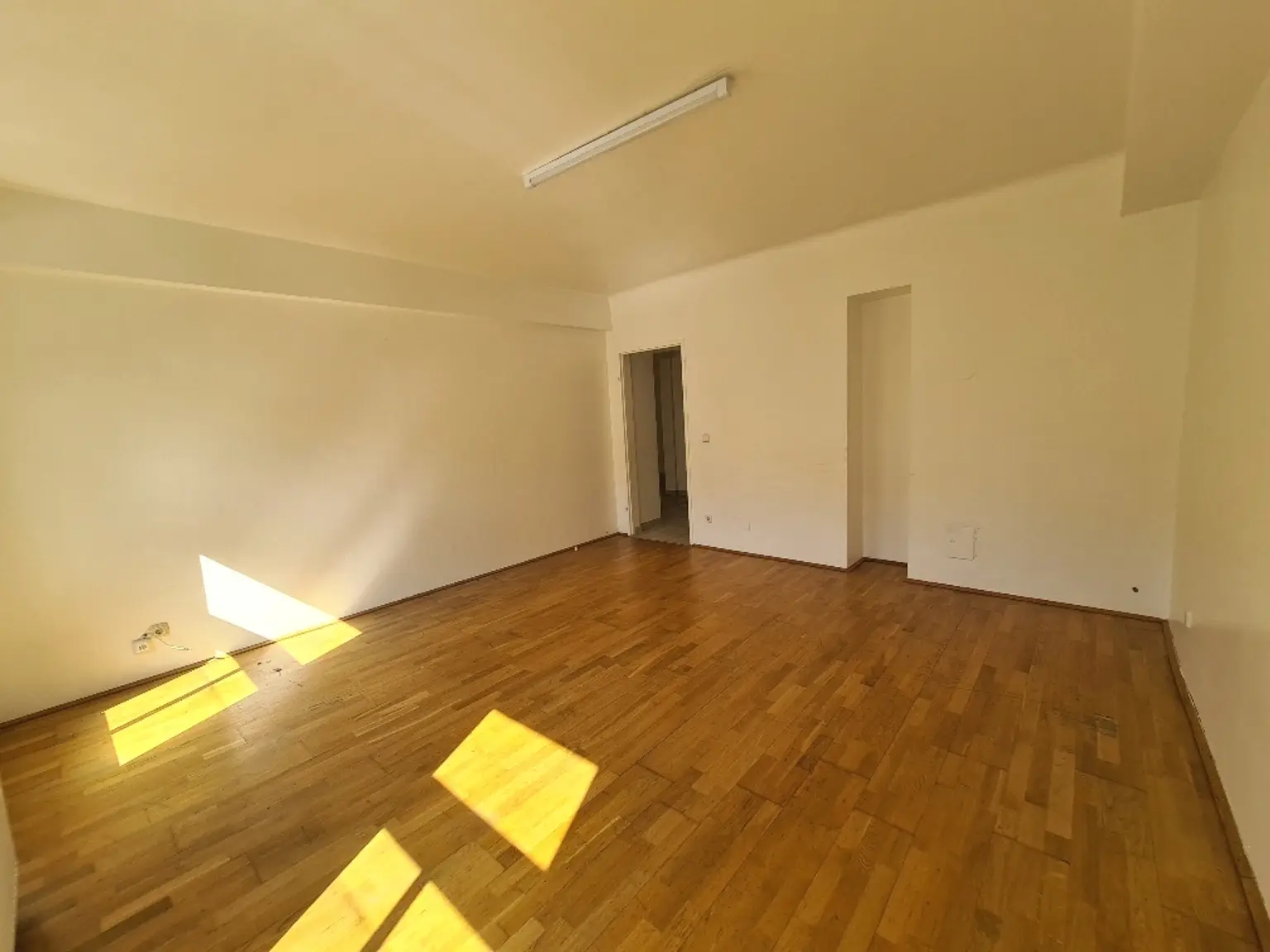 Befristet vermietete 3-Zimmer-Wohnung in Favoriten!