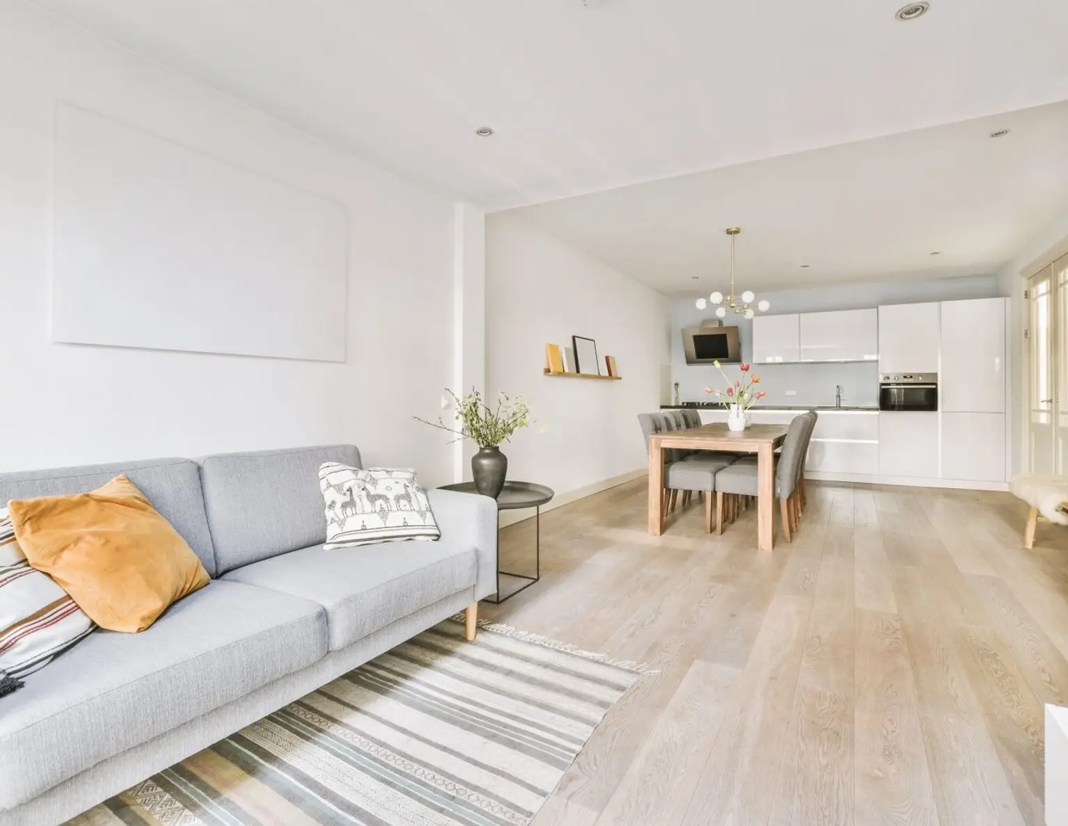 Moderne 2-Zimmer-Wohnung in Neumarkt am Wallersee - Erstbezug mit Balkon!
