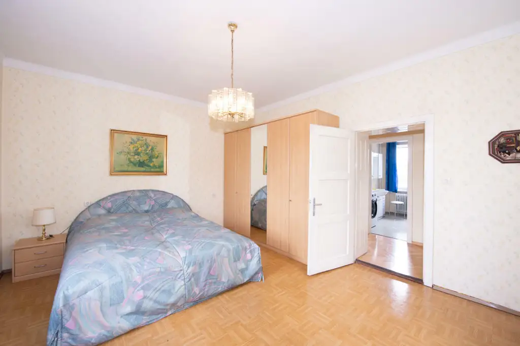 Ein Anwesen voller Möglichkeiten – großzügiges Haus mit Traumgrundstück